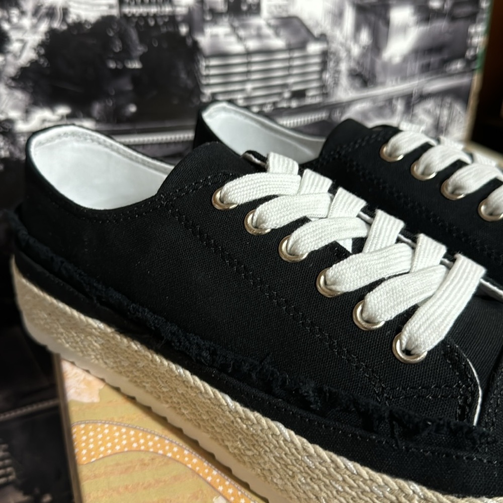 Very G Canvas Sneakers - Picture 7 of 7